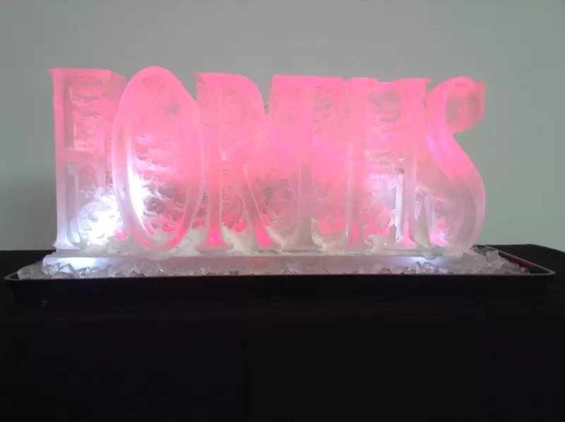 2017 version of FORTHS Vodka Luge from Passion for Ice