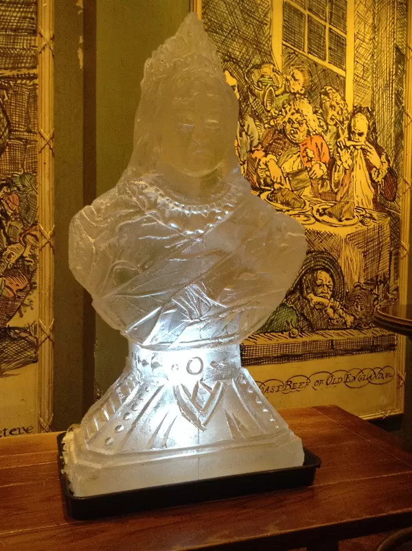 Queen Victoria Bust Vodka Luge from Passion for Ice